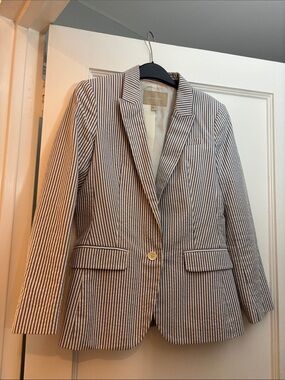 Banana Republic Navy and White Striped Seersucker Blazer